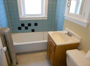 2000 W Foster Ave #2002, Chicago, IL 60625