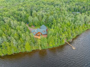 6448 Lakeshore Dr, Wakefield, MI 49968