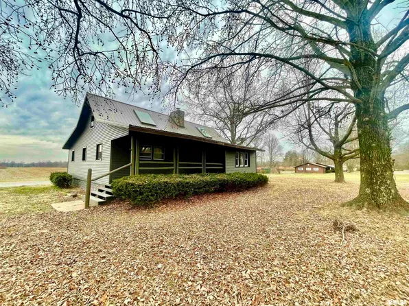 778 Old Johnston City Rd, West Frankfort, IL 62896