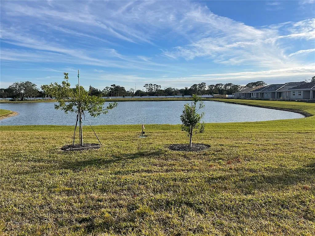 2 bed, 2.0 bath, 1503 sqft, $3,300 — Photo 2