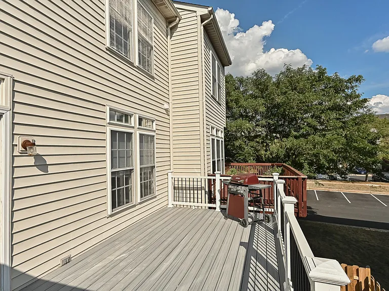 43045 Golf View Dr — Photo 43
