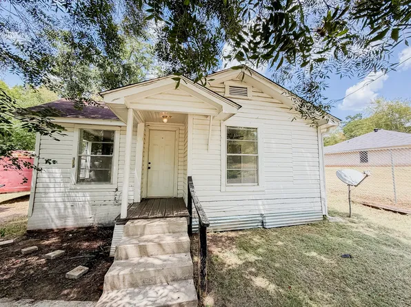 318 Harvard St, Longview, TX 75601