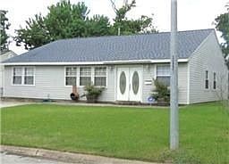 1st image of 2701 Wentworth Ln