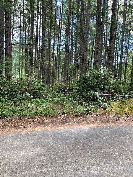 3rd image of 9920 Fairview Lake Road SW