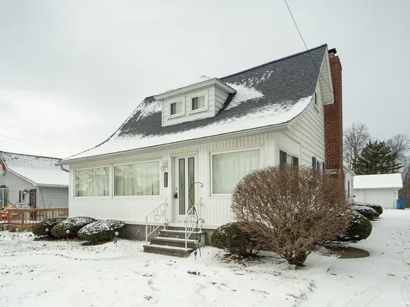 312 S Jefferson St, Ossian, IN 46777
