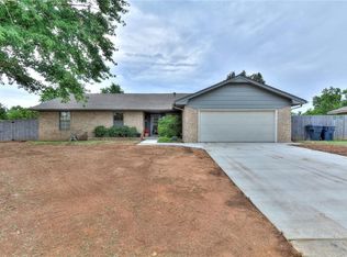 2904 Smiling Hill Blvd, Edmond, OK 73013