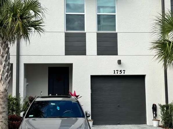 1757 Lindley Street, West Palm Beach, FL 33407