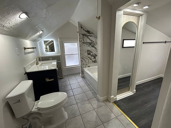 5th image of 6259 Savannah Ave #3