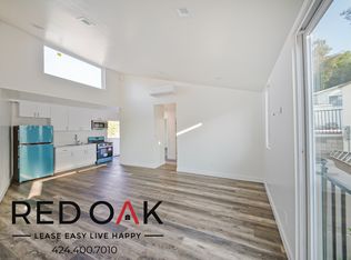 2132 Cove Ave #2134, Los Angeles, CA 90039