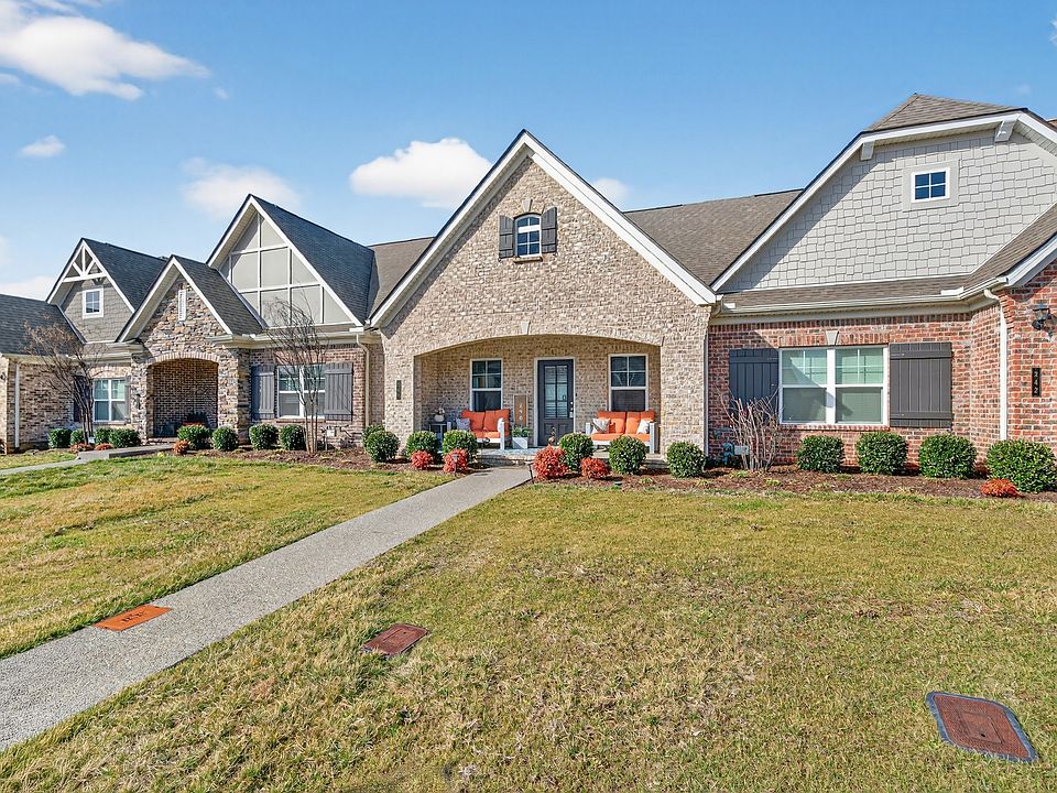 1st image of 246 Cloverbrook Way