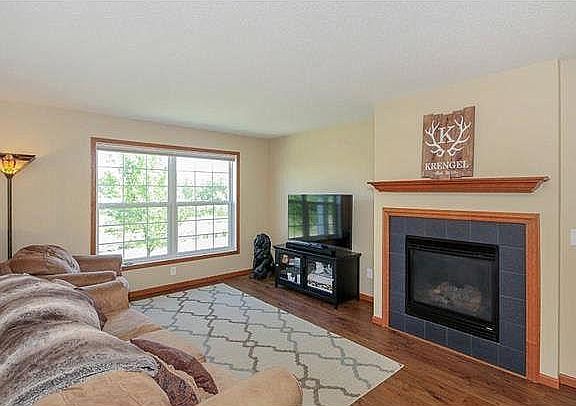 4th image of 15119 French Dr N