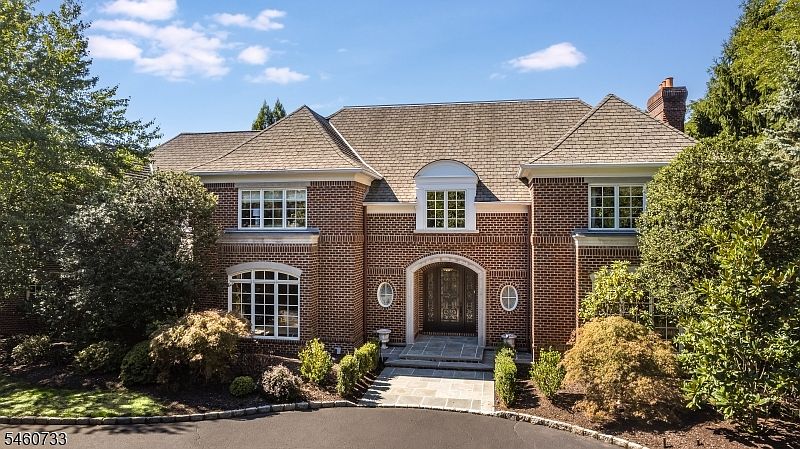 1st image of 14 Grasmere Ct