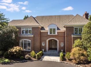 14 Grasmere Ct, Livingston Twp., NJ 07039