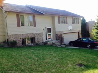 8707 N 83rd Ave, Omaha, NE 68122