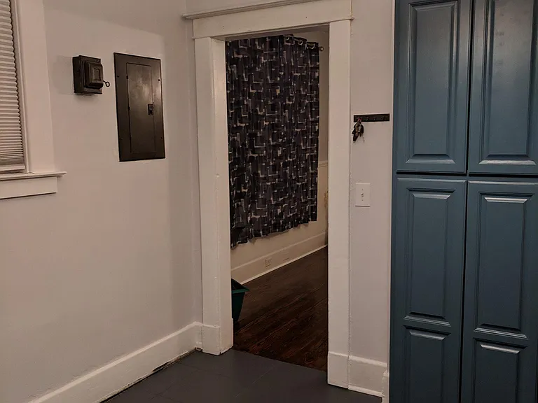 918 Holden St — Photo 10