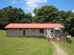 301 Gum St, Centertown, KY 42328