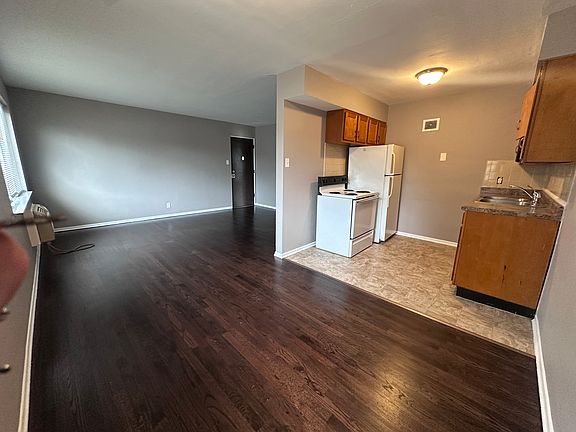 2nd image of 3115 Cherokee St APT 11