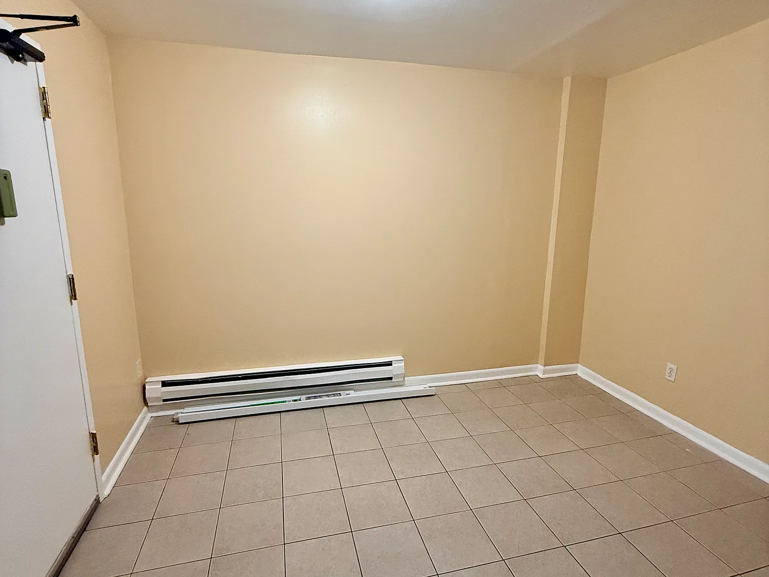 2 bed, 1.5 bath, $2,700 — Photo 4
