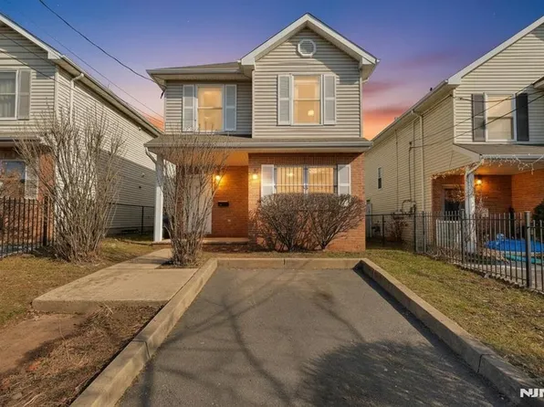 289-291 14th Ave, Newark, NJ 07103