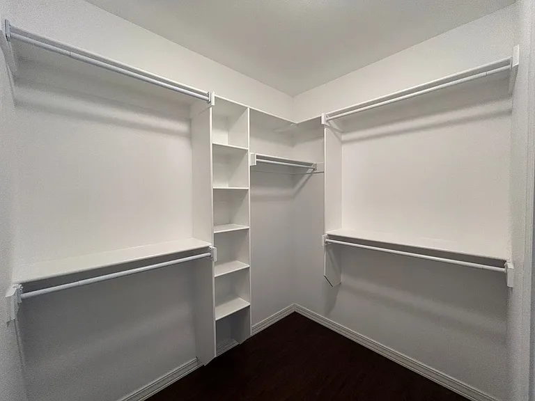 624 N 6th St #2 — Photo 16
