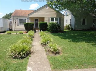 2025 Benedict Cir, Saint Albans, WV 25177