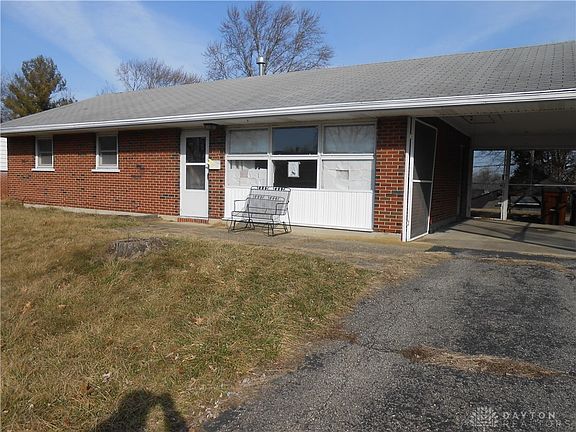 3rd image of 2929 Shively Ct