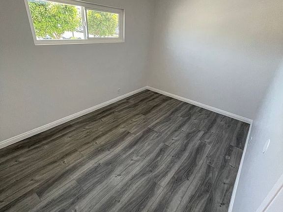 4th image of 14428 Hawthorne Blvd APT E