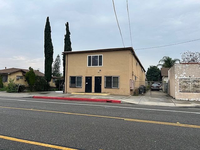 1st image of 4734 Maine Ave