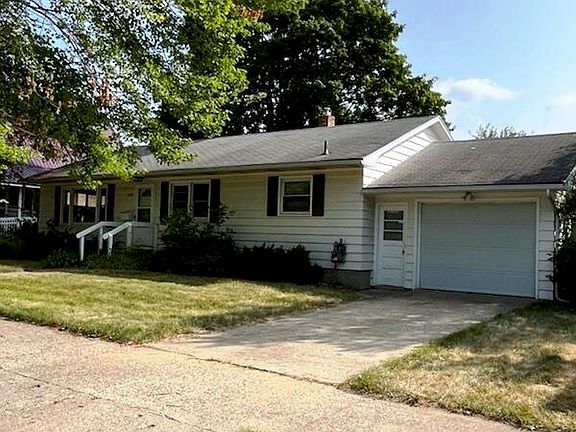 2nd image of 222 N 3rd Ave