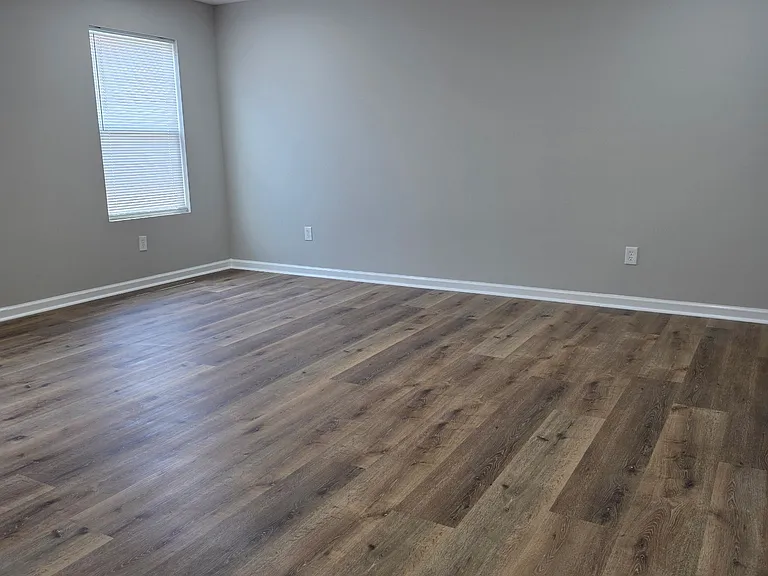 697 Armitage Way — Photo 32