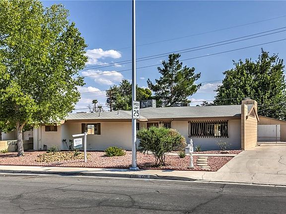 3rd image of 2201 Sunland Ave