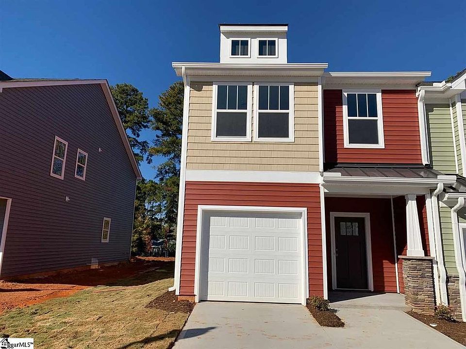 1st image of 215 Keaton Ct