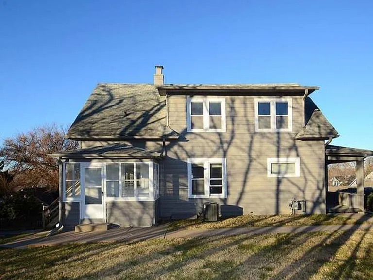 3403 Arbor St — Photo 3