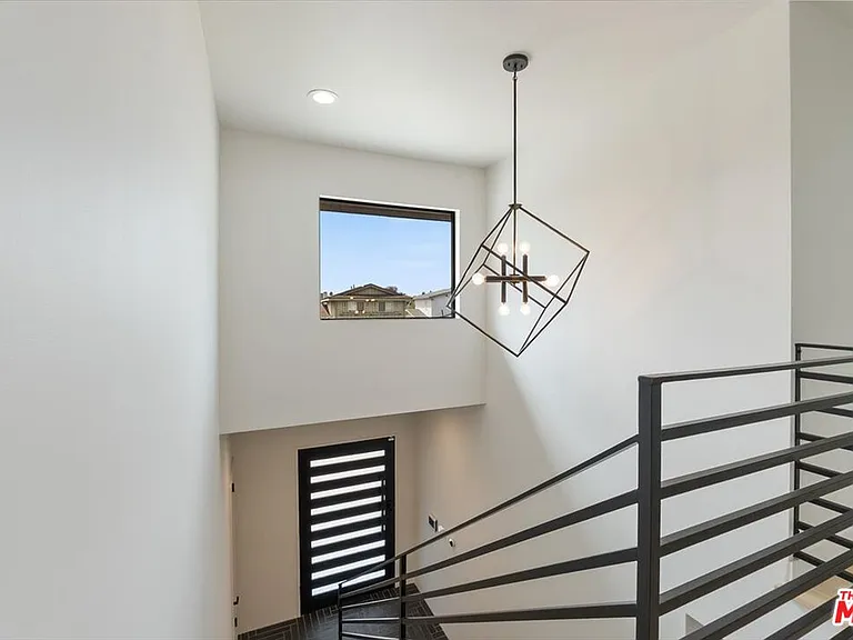 3490 Saint Susan Pl — Photo 12