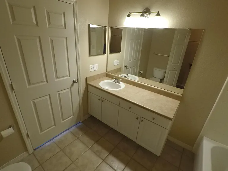 5601 Rosehill Rd #105 — Photo 24