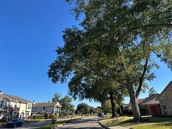 5th image of 1802 San Sebastian Ln #L