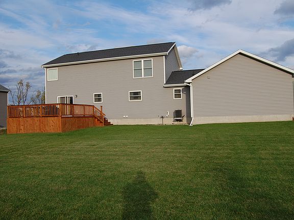 2nd image of 15210 Idyl Crest Dr