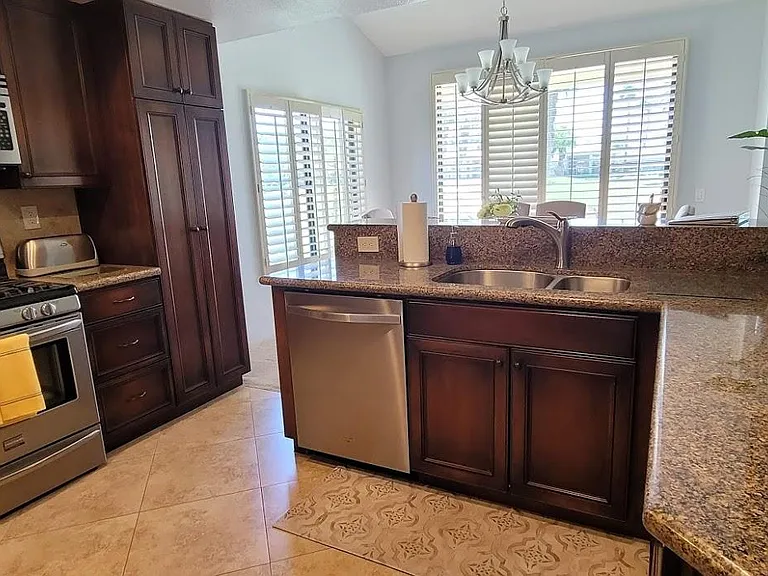 54792 Shoal Crk — Photo 16