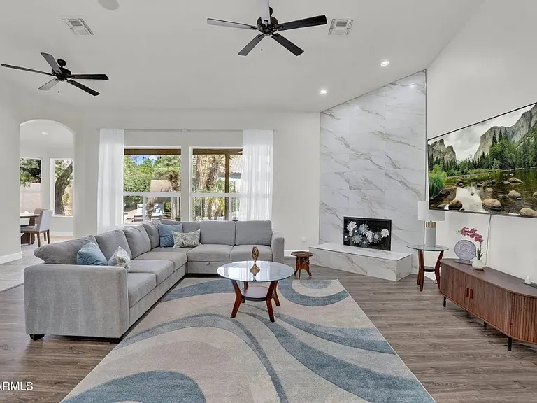 5434 E Campo Bello Dr — Photo 23