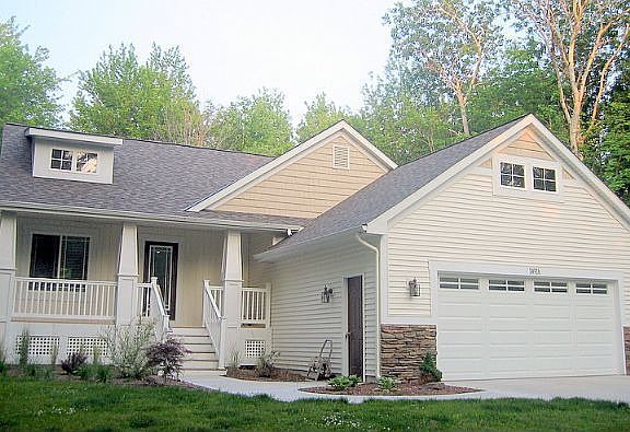 2nd image of 14916 178th Ave