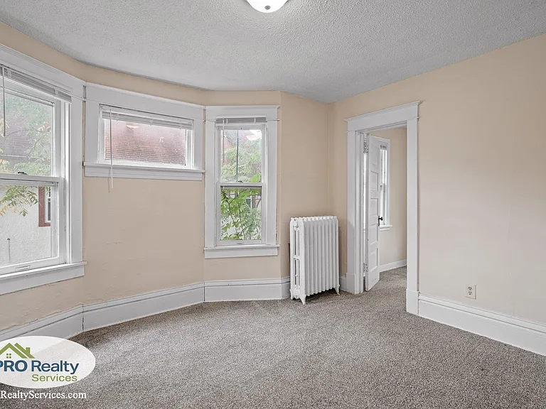 3328 5th Ave S #2 — Photo 1