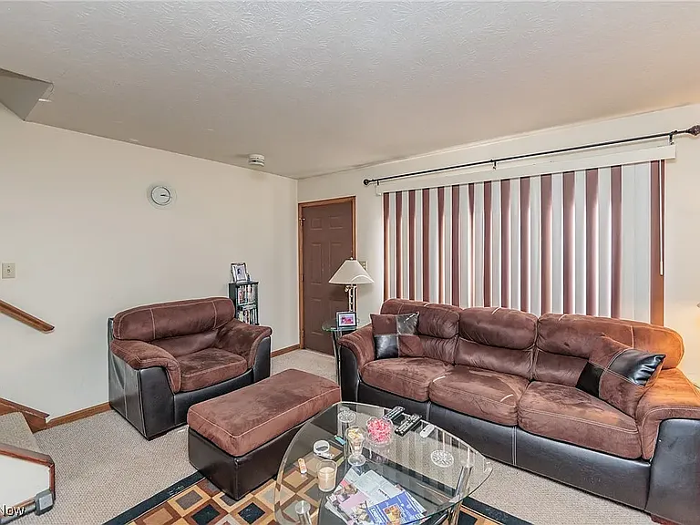 19021 Abby Ave — Photo 20