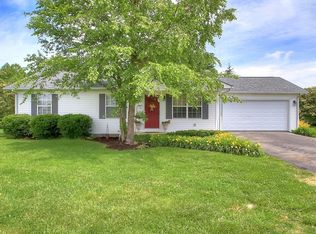 740 Hopkins Cemetery Rd, Lily, KY 40740