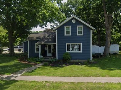 230 E Vienna St, Schoolcraft, MI, 49087