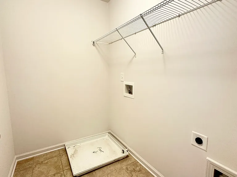 1780 Paxton Dr — Photo 25