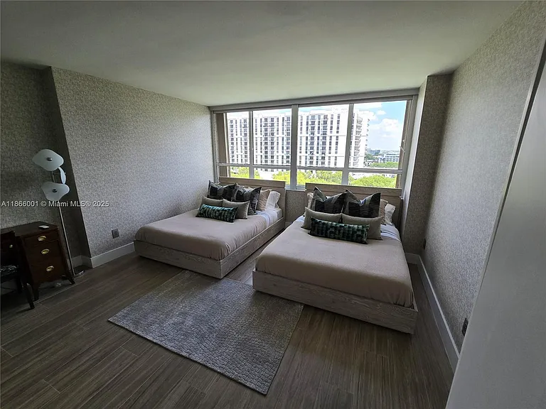 11113 Biscayne Blvd #854 — Photo 17