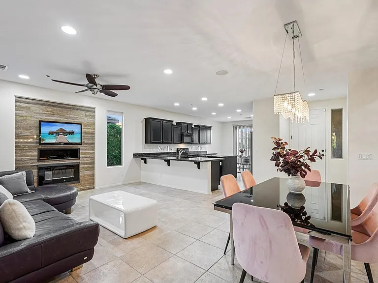 12600 W Rosewood Ln — Photo 7