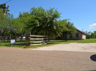 8 Darby Rd, Hebbronville, TX 78361