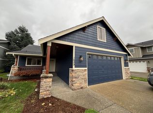 1689 Aaron Dr, Lynden, WA 98264