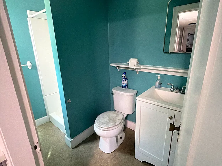 457 Main St #3 — Photo 5
